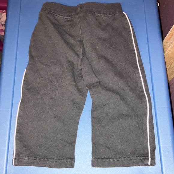 Nike Basketball 2 piece set Hooded fleece sweatshirt with zipper and gray pants - Picture 3 of 6